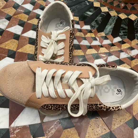 Dolce Vita | Nino Leopard Print Suede Low Top Lace Up Sneakers 9.5 - Picture 4 of 4